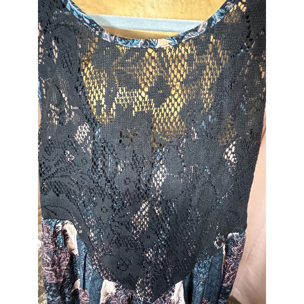 NWT Free People S Black Boho Trapeze Tunic Top Floral Sleeveless Lace MSRP $88 - Picture 3 of 10